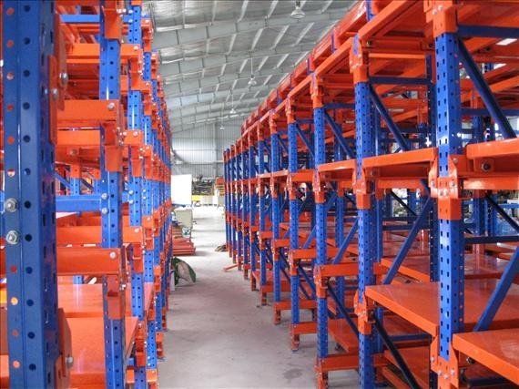 Mould racking